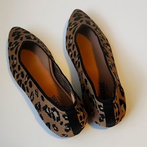 Leopard print flats